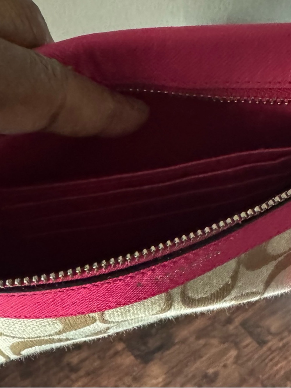 Coach Beige Signature Canvas Wristlet with Bright Pink Trim - Picture 3 of 3